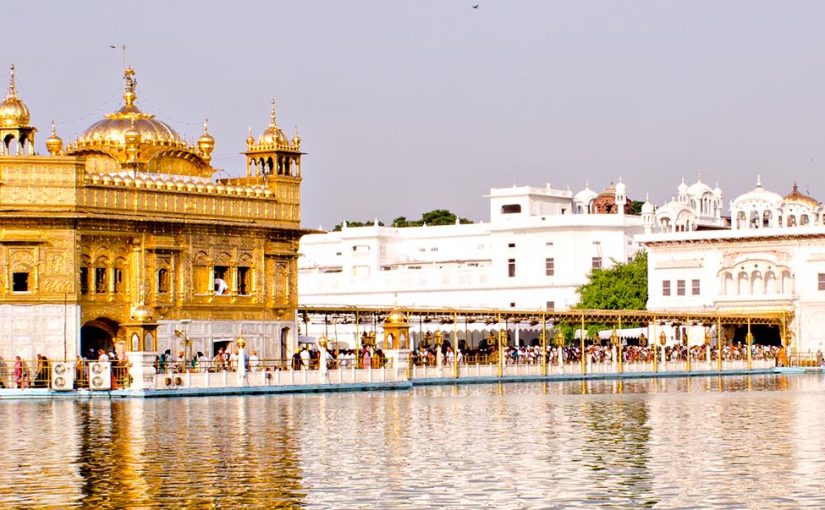 Visit Amritsar’s Golden Temple