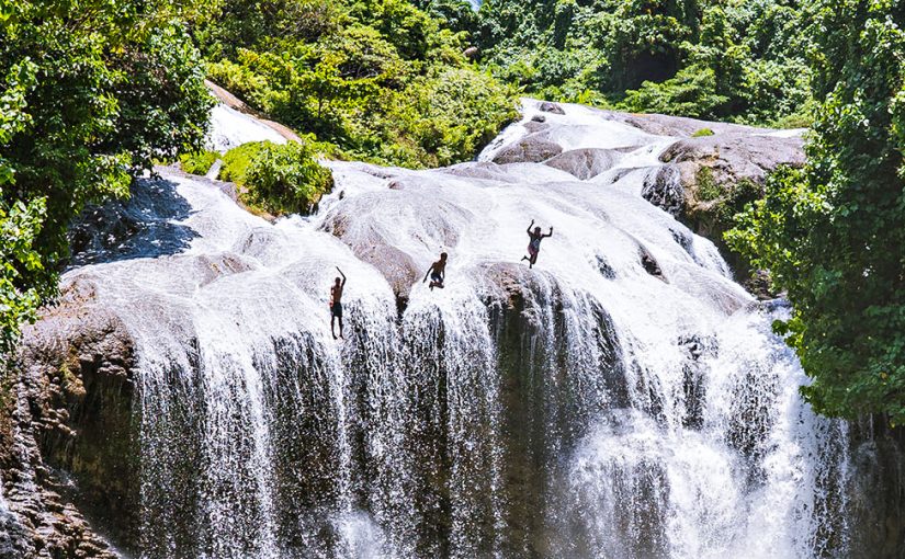 Discover paradise at Naone Waterfall