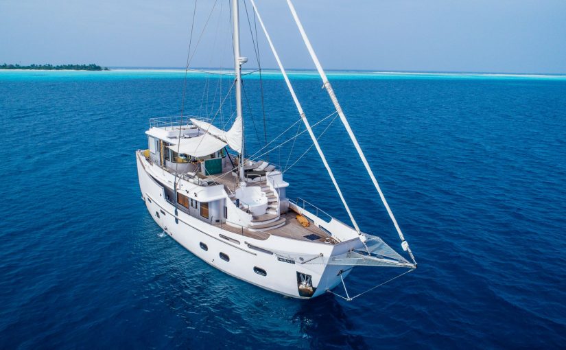 Sailing in the Maldives